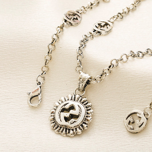 GG interlock pendant necklace