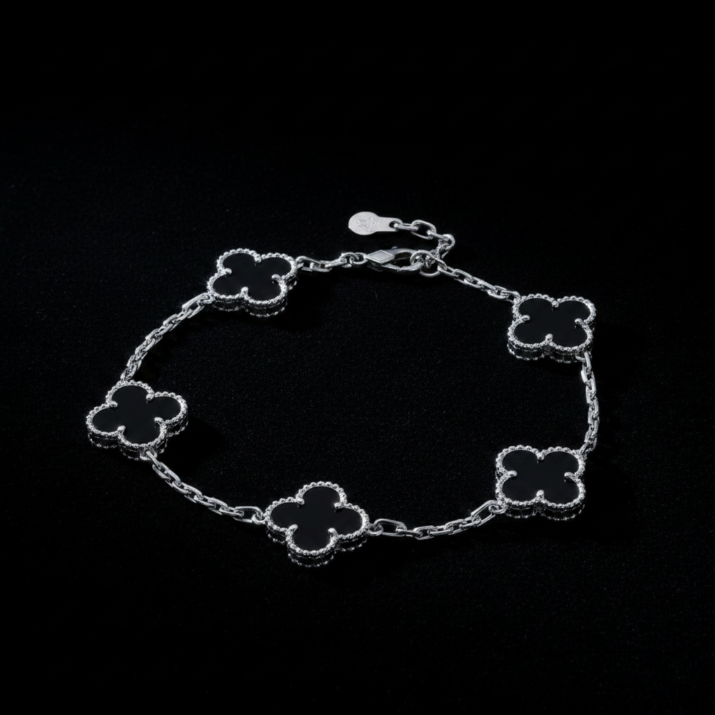 Motif Clover Bracelet — Nior